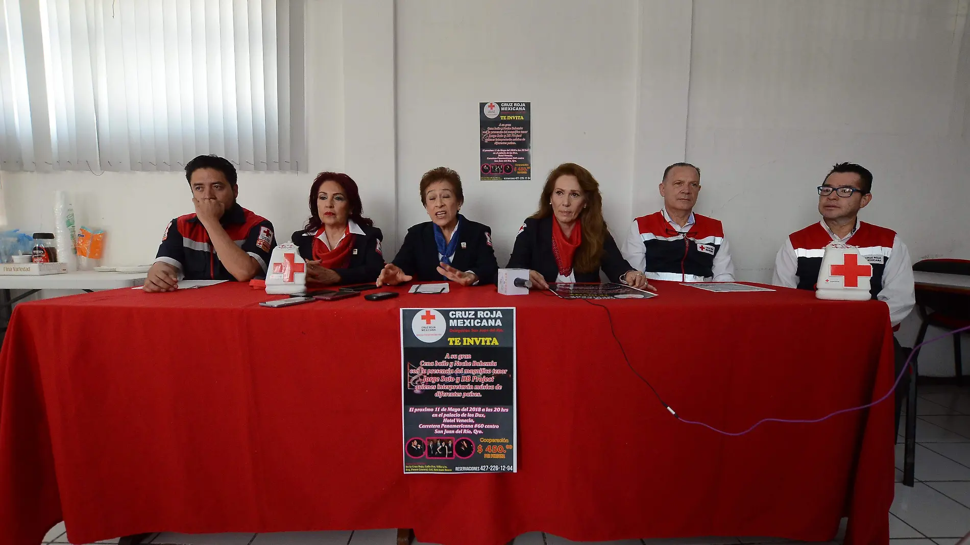 Las Damas Voluntaria organizan cena baile para dignificar las instalaciones de la Cruz Roja, San Juan del Río.